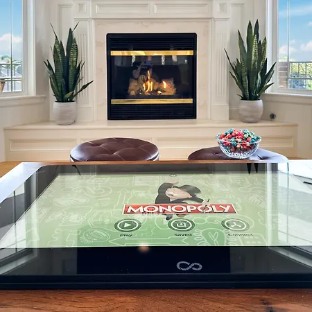 Soaring Spirit - Hot Tub, Pool Table, Arcades, 2 Kitchens Villa